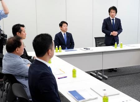 【OTC類似薬】患者の追加負担案　政府与党、保険適用外し慎重判断